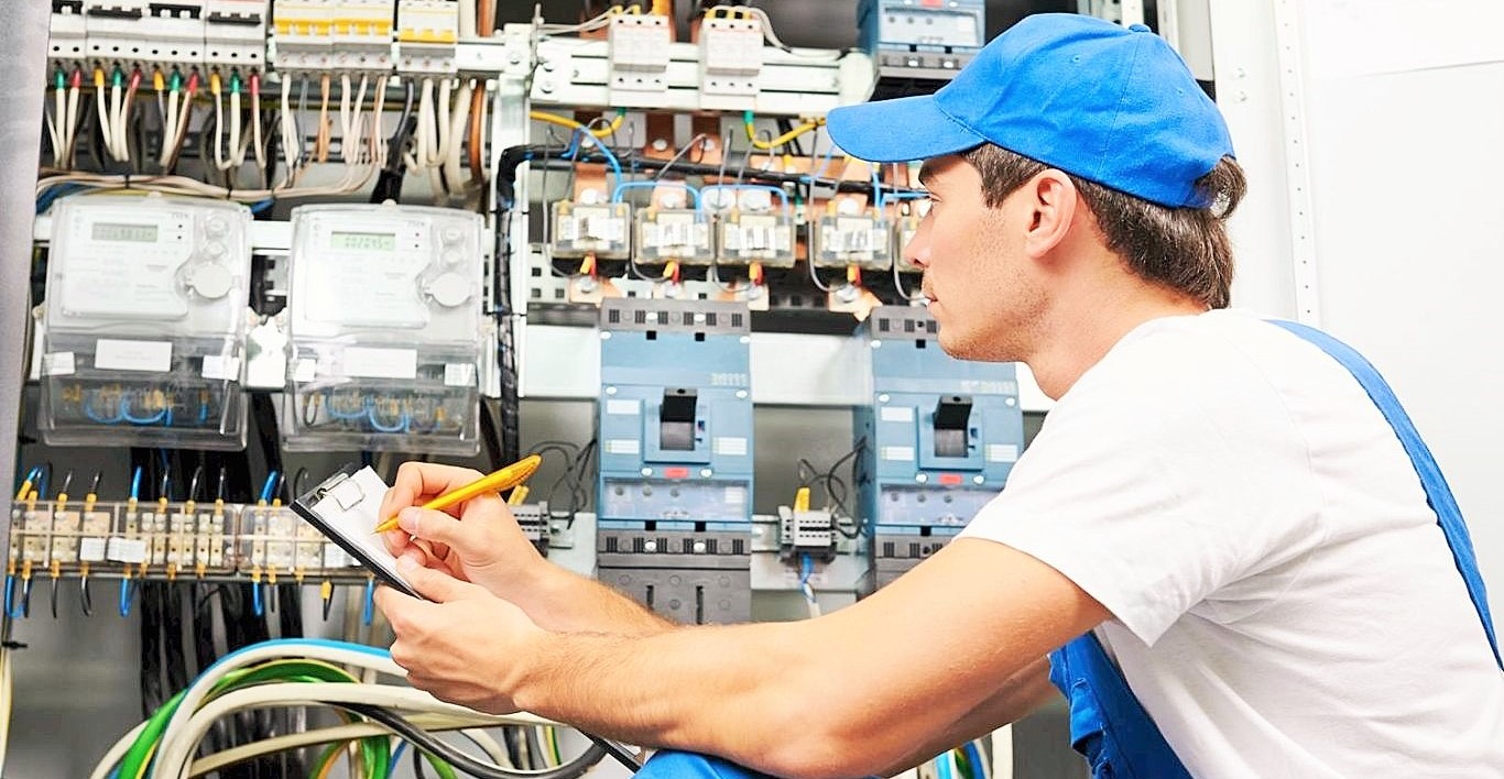 Как проходит обучение по электробезопасности с получением удостоверения ...